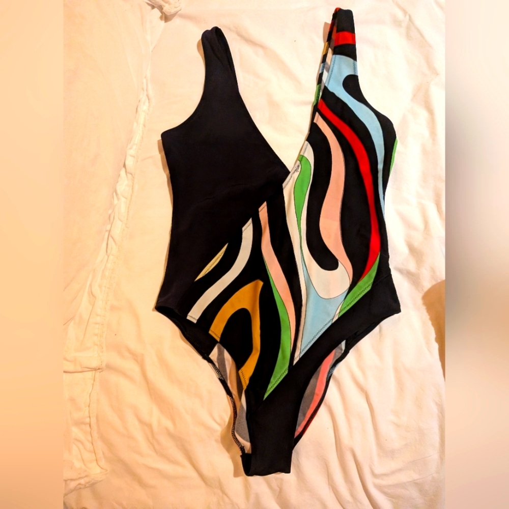 Emilio Pucci V-Neck Maemo-print one piece swim